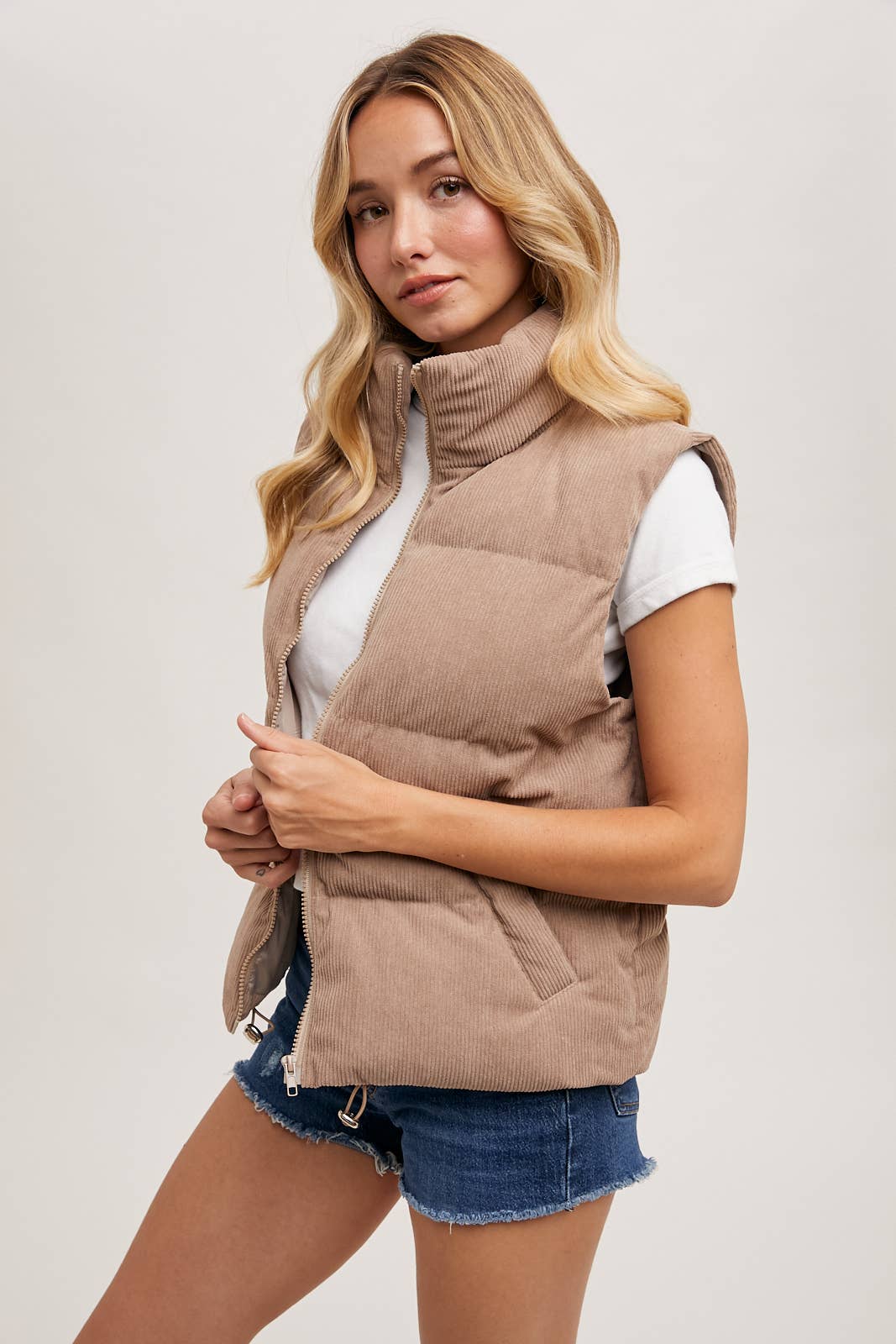 Corduroy Puffer Vest-Mushroom