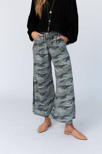 Casual Wide Leg Slit Pants - Charcoal Camo